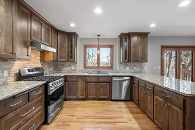 311 Coolidge Street, Anoka, MN 55303 - Photo 9