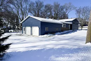 336 E Cherry Ave, Fergus Falls, MN 56537 - Photo 47