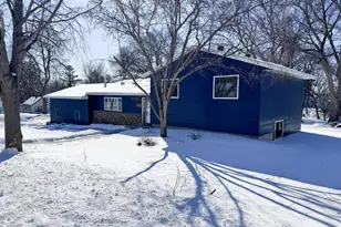 336 E Cherry Ave, Fergus Falls, MN 56537 - Photo 43