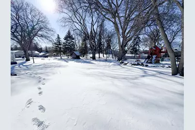 336 E Cherry Avenue, Fergus Falls, MN 56537 - Photo 51