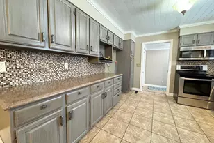 336 E Cherry Ave, Fergus Falls, MN 56537 - Photo 9