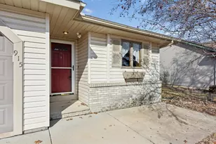 915 Lucille Ct, River Falls, WI 54022 - Photo 29