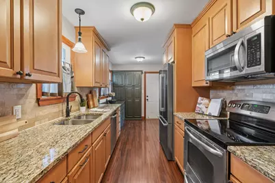 791 Creek Avenue, Mendota Heights, MN 55120 - Photo 7