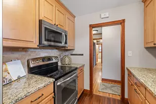 791 Creek Ave, Mendota Heights, MN 55120 - Photo 9