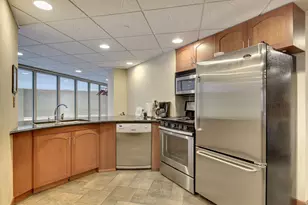 78 10th St E, Saint Paul, MN 55101 - Photo 33