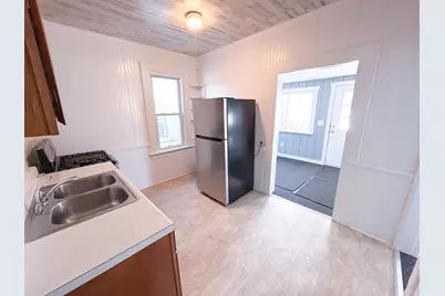 104 S Lakeside Drive, Fergus Falls, MN 56537 - Photo 5