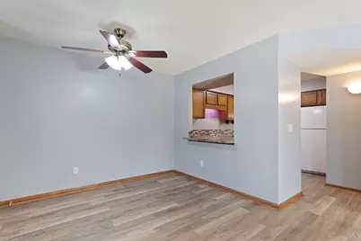 9353 Ranchview Lane N, Maple Grove, MN 55369 - Photo 5