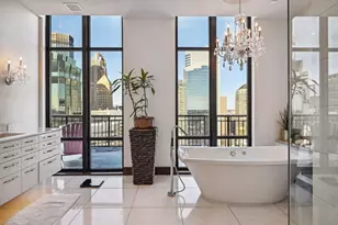 201 S 11th St, Minneapolis, MN 55403 - Photo 43