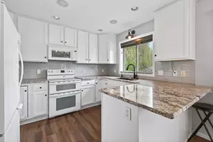 8406 Bear Ave, Monticello, MN 55362 - Photo 7