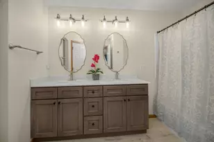 1562 Liberty Cir, Shakopee, MN 55379 - Photo 19