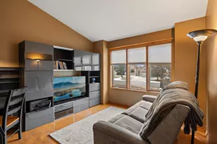 553 Hawthorn Rd, Circle Pines, MN 55014 - Photo 19