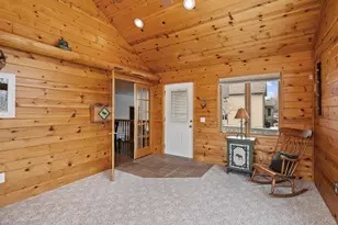 553 Hawthorn Rd, Circle Pines, MN 55014 - Photo 17