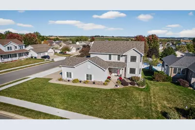 713 7th Street NW, Byron, MN 55920 - Photo 1