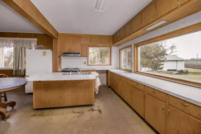 16827 Walden Avenue, Hutchinson, MN 55350 - Photo 23