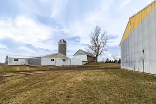 16827 Walden Ave, Hutchinson, MN 55350 - Photo 19