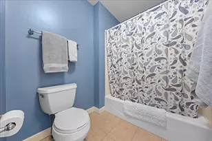 10592 Hawthorn Trail, Woodbury, MN 55129 - Photo 33