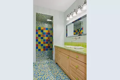 614 Hidden Creek Trail, Mendota Heights, MN 55118 - Photo 45