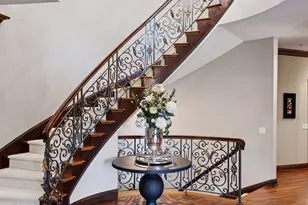 614 Hidden Creek Trail, Mendota Heights, MN 55118 - Photo 3