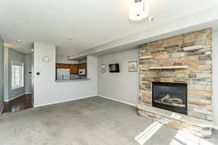1862 Tiffany Cove Ln SW, Rochester, MN 55902 - Photo 9