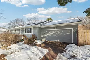 305 97th Ave NW, Coon Rapids, MN 55433 - Photo 3