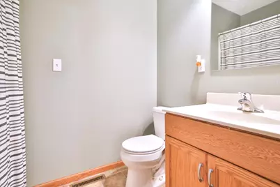 29 6th Avenue SE, Dodge Center, MN 55927 - Photo 11