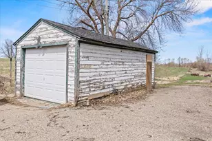 72714 250th St, Dassel, MN 55325 - Photo 9