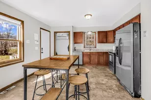 2643 Lyndale Ave N, Minneapolis, MN 55411 - Photo 9