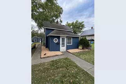 510 Monroe Street SE, Hutchinson, MN 55350 - Photo 1
