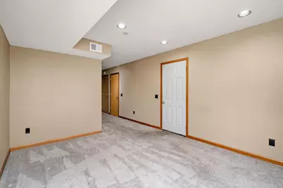 955 Santa Vera Drive, Chanhassen, MN 55317 - Photo 23