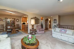 9901 Oakland Ave S, Bloomington, MN 55420 - Photo 5