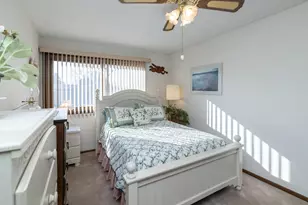 9901 Oakland Ave S, Bloomington, MN 55420 - Photo 23