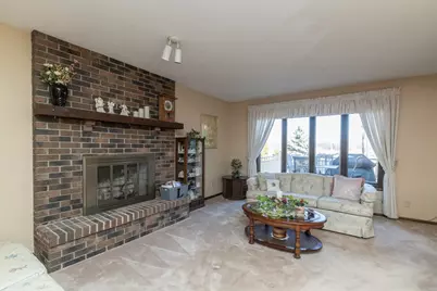 9901 Oakland Avenue S, Bloomington, MN 55420 - Photo 3