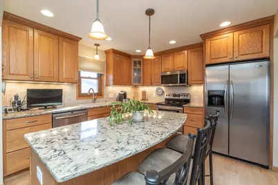 9901 Oakland Avenue S, Bloomington, MN 55420 - Photo 15