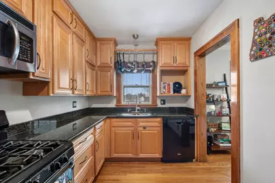 100 W 40th Street, Minneapolis, MN 55409 - Photo 13