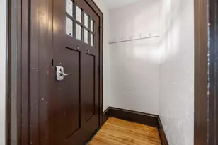 909 St Anthony Ave, Saint Paul, MN 55104 - Photo 11