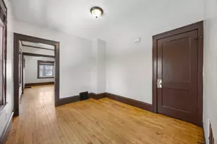 909 St Anthony Ave, Saint Paul, MN 55104 - Photo 17