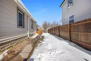 909 St Anthony Ave, Saint Paul, MN 55104 - Photo 35