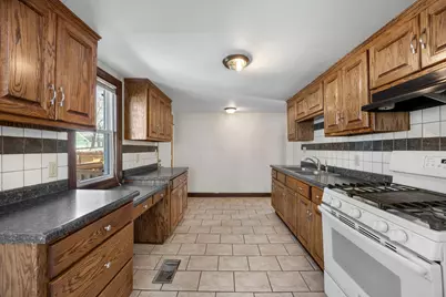 909 Saint Anthony Avenue, Saint Paul, MN 55104 - Photo 27