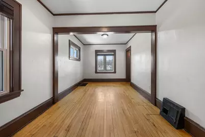 909 Saint Anthony Avenue, Saint Paul, MN 55104 - Photo 15