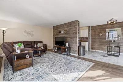 4874 Grenwich Trail N, Oakdale, MN 55128 - Photo 7