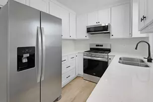 809 Oak Ridge Point NE, Blaine, MN 55434 - Photo 3