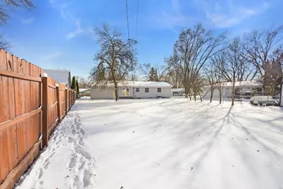 809 Oak Ridge Point NE, Blaine, MN 55434 - Photo 29