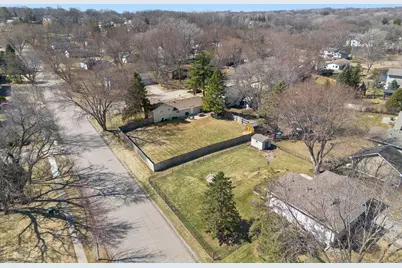 5609 Upper 136th Street Court W, Apple Valley, MN 55124 - Photo 17