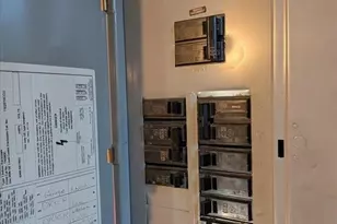 3914 Grand Ave, Duluth, MN 55807 - Photo 13