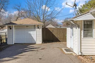 2559 Herschel St, Roseville, MN 55113 - Photo 51