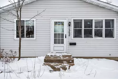 2354 Burke Avenue E, North Saint Paul, MN 55109 - Photo 3