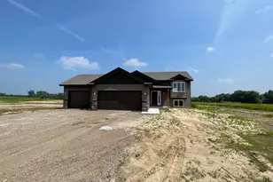 2564 341st Ave NW, Cambridge, MN 55008 - Photo 1