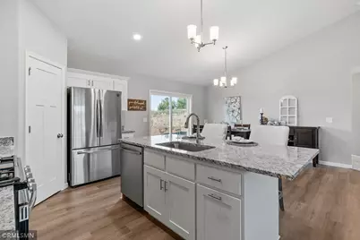 6113 Radford Avenue NE, Otsego, MN 55330 - Photo 7