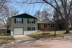 501 Veda Dr, Redwood Falls, MN 56283 - Photo 29