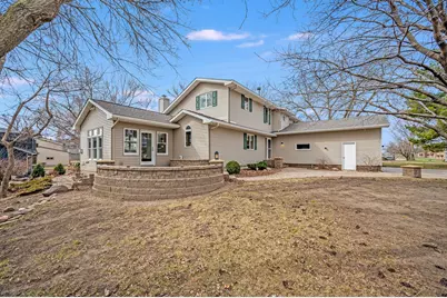 805 Hengen Street, Fairmont, MN 56031 - Photo 3